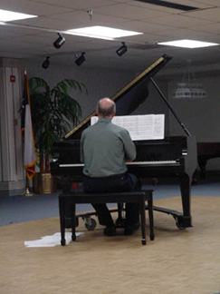 2_Deric_Piano_rot